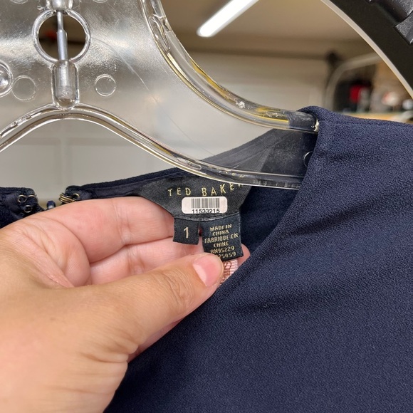 Ted Baker London Sililia Kirstenbosch Navy Floral Embroidered Mini Dress 1 - Picture 7 of 10